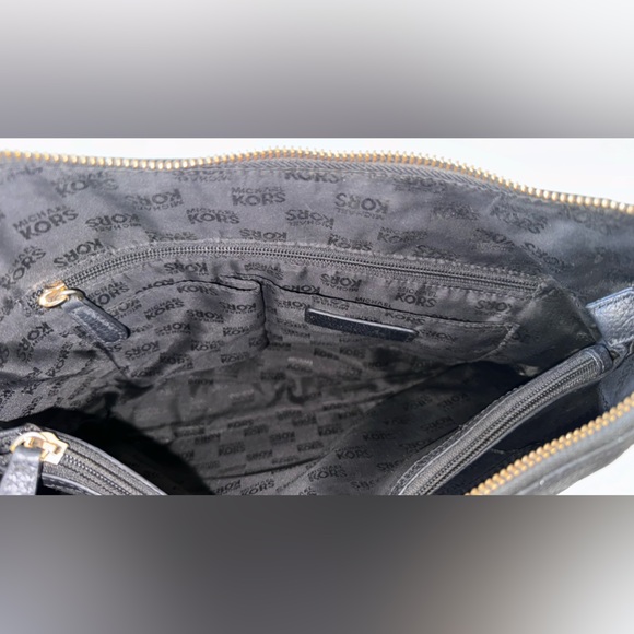 MICHAEL Michael Kors Black Pebbled Leather Satchel Hobo Bag  Used-Missing Straps - Picture 9 of 16